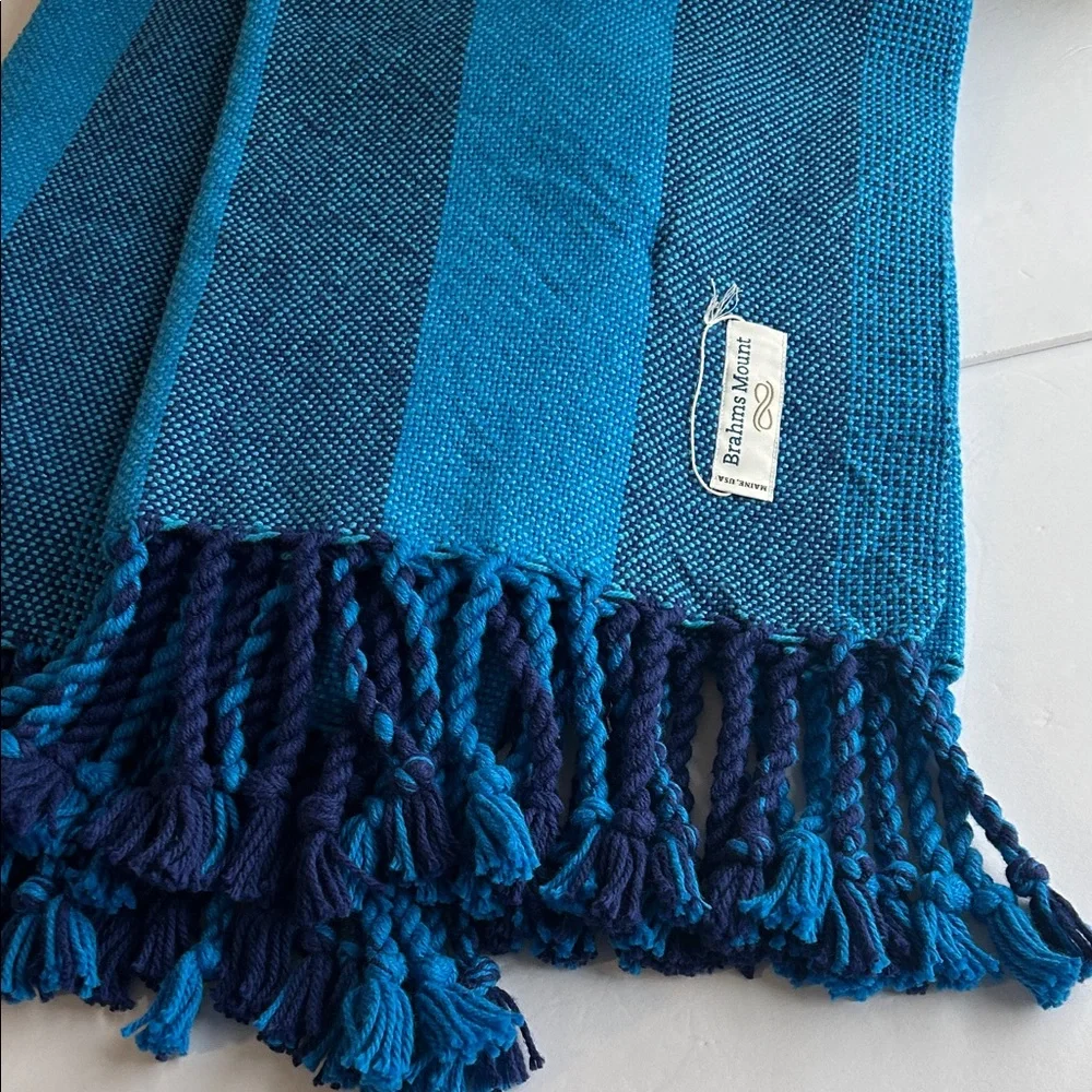 NWOT Brahms Mount Monhegan Cotton Throw in Two Toned Blue Striped Pattern